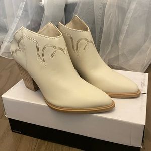 DV Sola Western Bootie